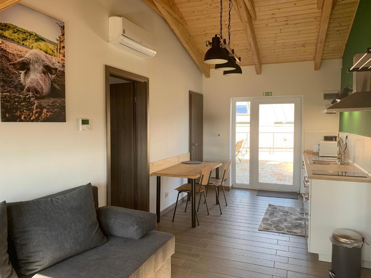 Oeregtoelgy Apartman Szár エクステリア 写真